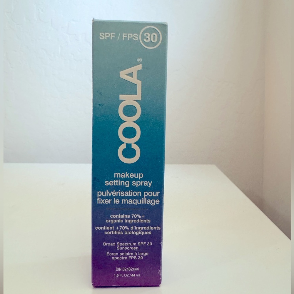 NEW 🖤 COOLA Makeup Setting Spray SPF 30 Sun